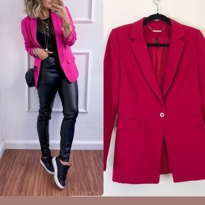 White House Black Market 4 Fuchsia blazer